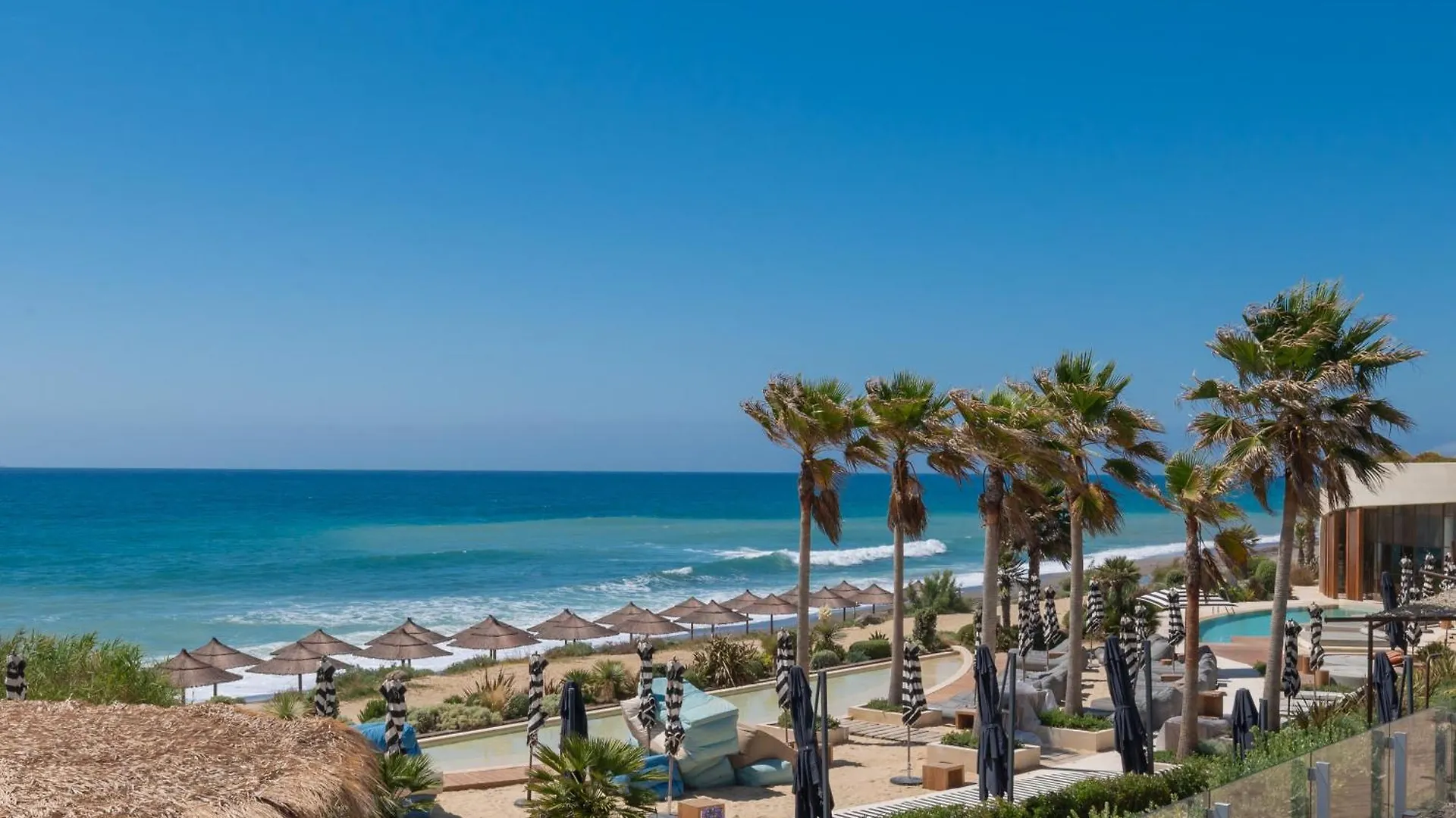 Edge Luxury Beachfront 2Br With 3 Pools, Wellness, Gym Estepona 0*,  Spain