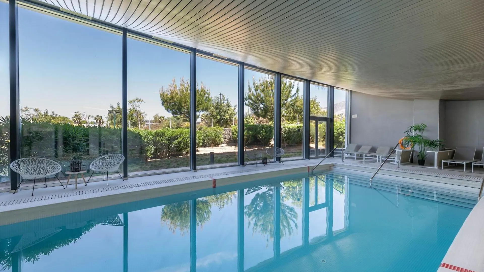 Apartment Edge Luxury Beachfront 2Br With 3 Pools, Wellness, Gym Estepona Spain