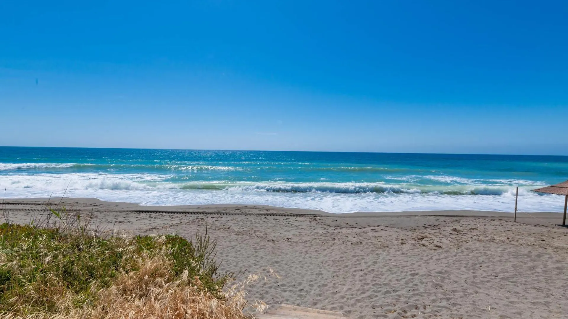 Edge Luxury Beachfront 2Br With 3 Pools, Wellness, Gym Estepona 0*,