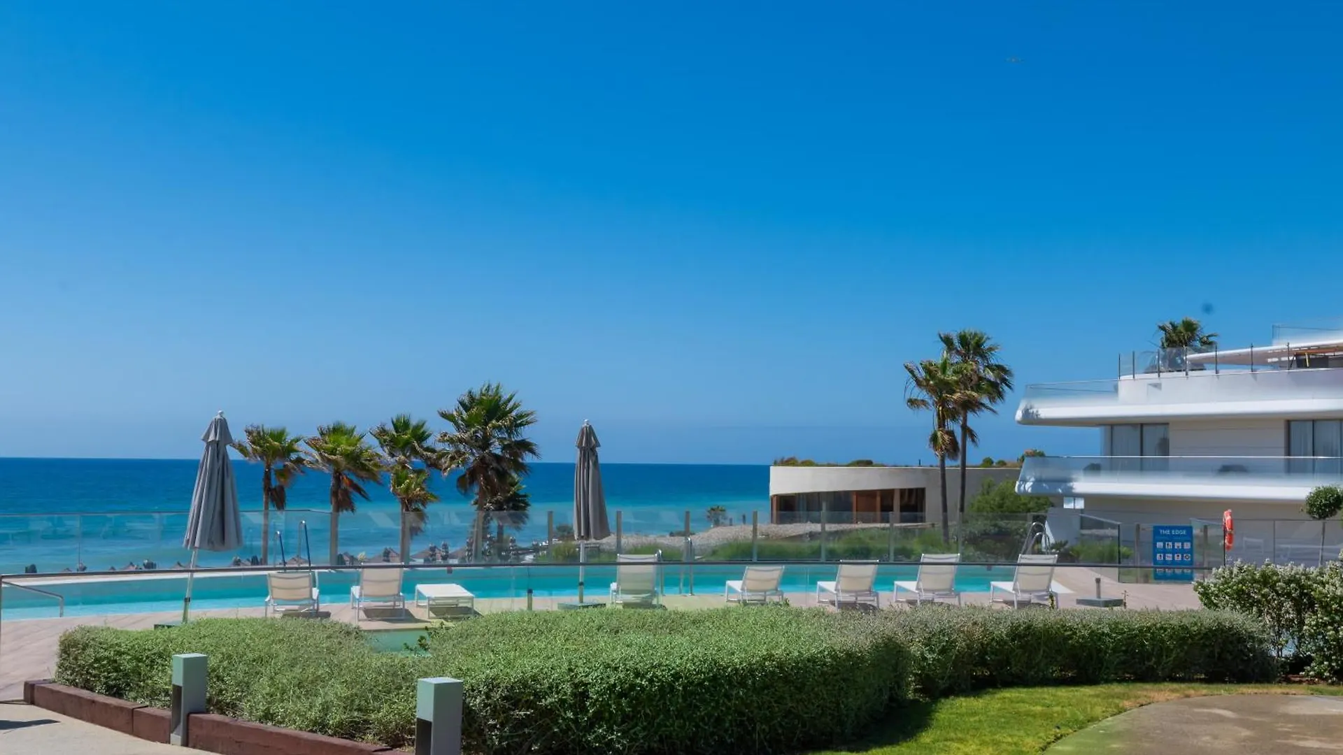 Edge Luxury Beachfront 2Br With 3 Pools, Wellness, Gym Estepona Apartment